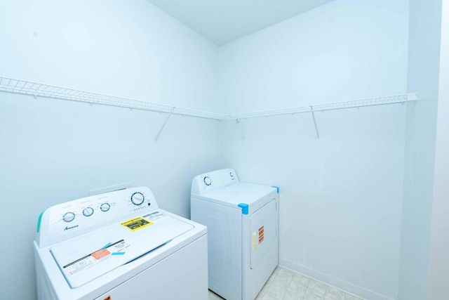 4824 E 53rd Street 322, Minneapolis, MN 55417