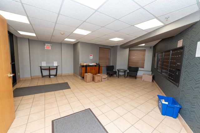 4824 E 53rd Street 322, Minneapolis, MN 55417