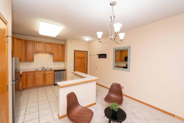 4824 E 53rd Street 322, Minneapolis, MN 55417