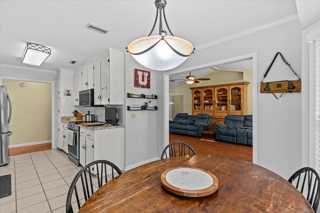 108 Sandy Springs Rd, Dothan, AL 36303