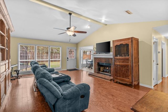 108 Sandy Springs Rd, Dothan, AL 36303