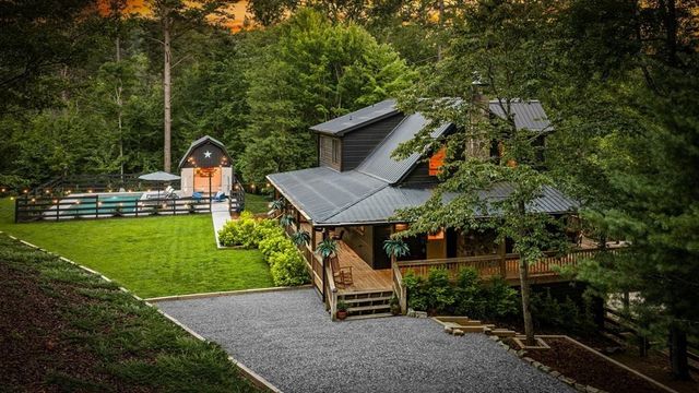 185 Austin Mountain Road, Copperhill, TN 37317
