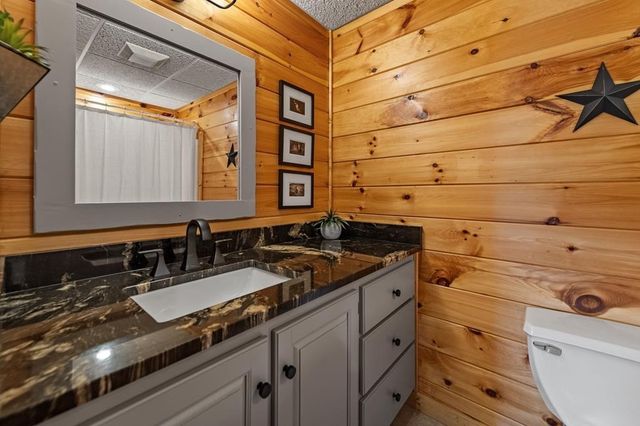 185 Austin Mountain Road, Copperhill, TN 37317