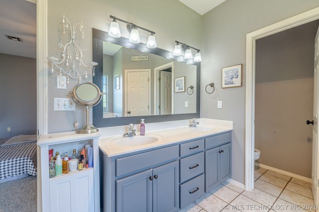 19822 E 38th Place S, Broken Arrow, OK 74014