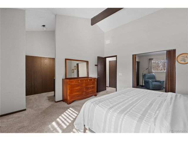 3704 S Mission Pkwy, Aurora, CO 80013