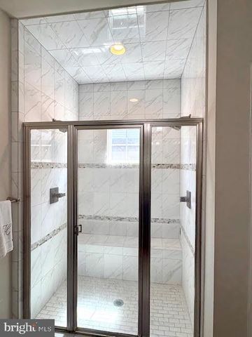 22341 TRAILVIEW CROSSING TER, Ashburn, VA 20148