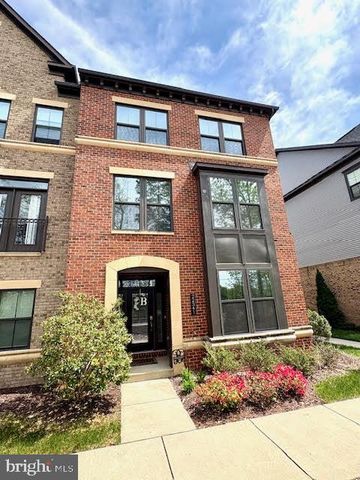 22341 TRAILVIEW CROSSING TER, Ashburn, VA 20148