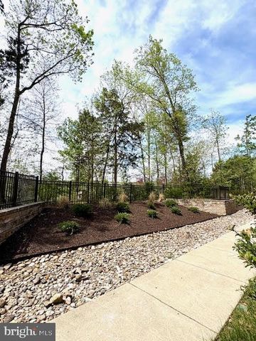 22341 TRAILVIEW CROSSING TER, Ashburn, VA 20148