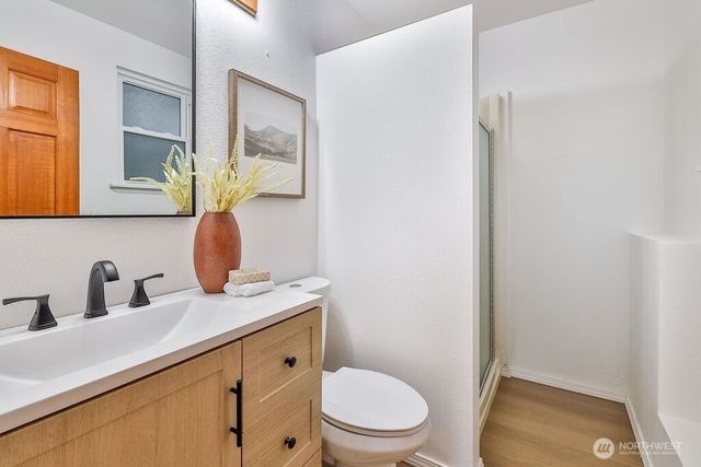 3733 221st Avenue SE, Sammamish, WA 98075