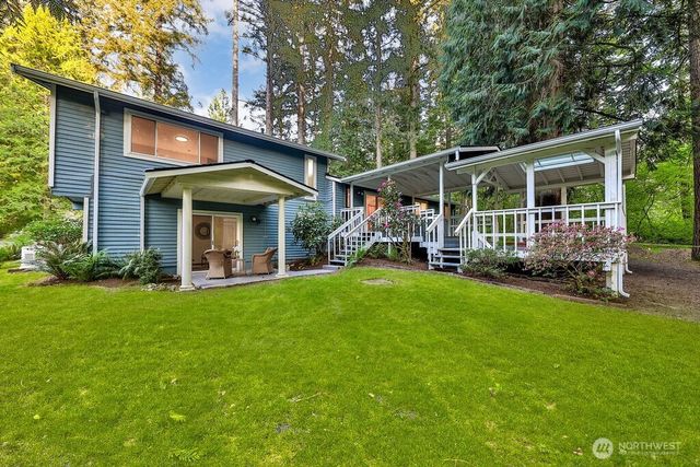 3733 221st Avenue SE, Sammamish, WA 98075