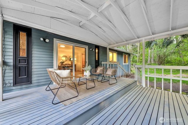 3733 221st Avenue SE, Sammamish, WA 98075