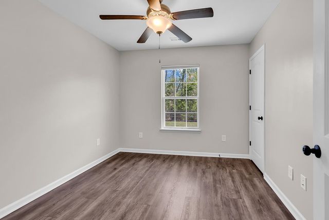 4706 Hamp-Ned Rd., Conway, SC 29526