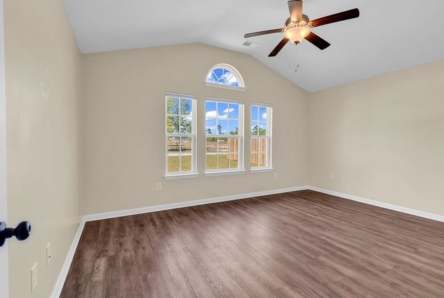 4706 Hamp-Ned Rd., Conway, SC 29526