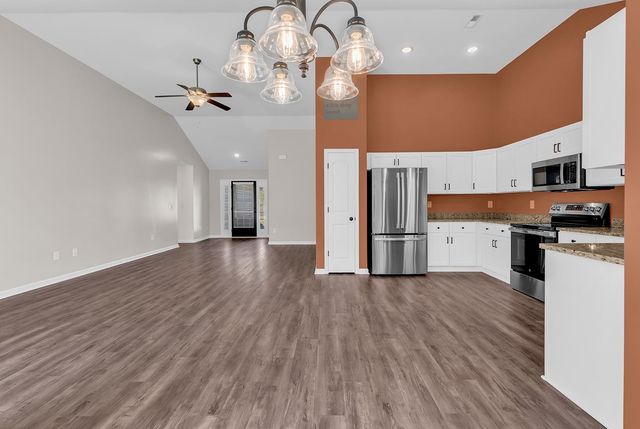 4706 Hamp-Ned Rd., Conway, SC 29526