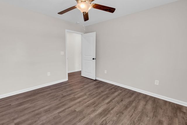 4706 Hamp-Ned Rd., Conway, SC 29526