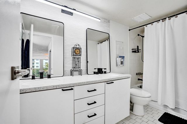 3546 S Ocean Boulevard 327, South Palm Beach, FL 33480