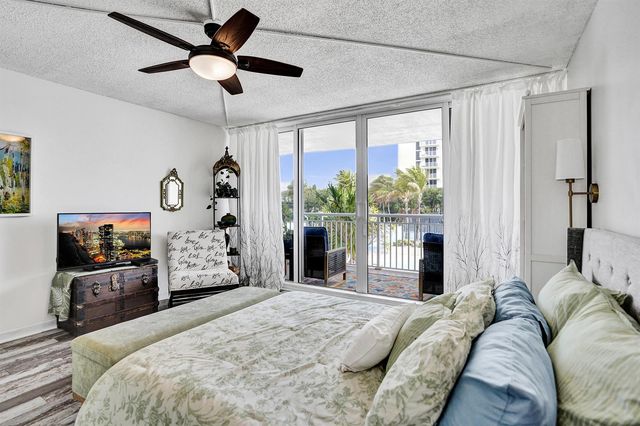 3546 S Ocean Boulevard 327, South Palm Beach, FL 33480