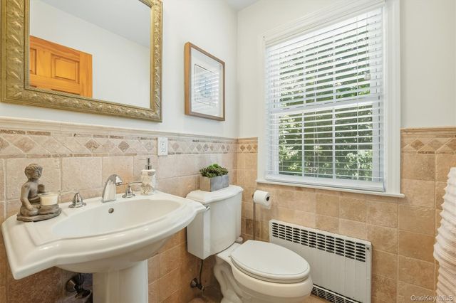 87 Bolton Avenue, White Plains, NY 10605
