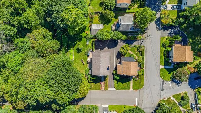 87 Bolton Avenue, White Plains, NY 10605