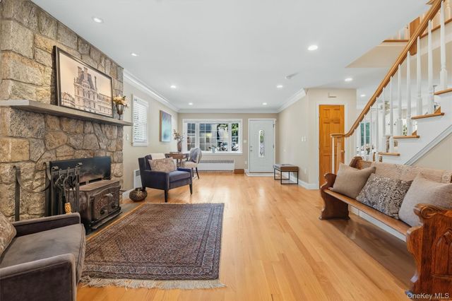 87 Bolton Avenue, White Plains, NY 10605