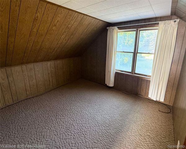 131 W Sanborn Avenue, Croswell, MI 48422