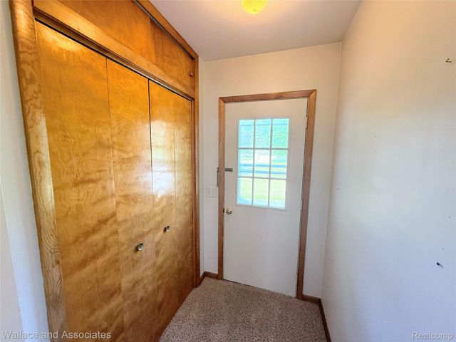 131 W Sanborn Avenue, Croswell, MI 48422