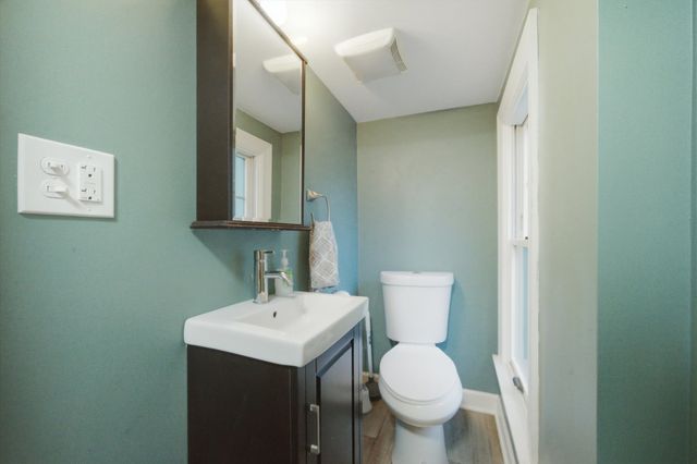 389 S Westgate Road, Des Plaines, IL 60016