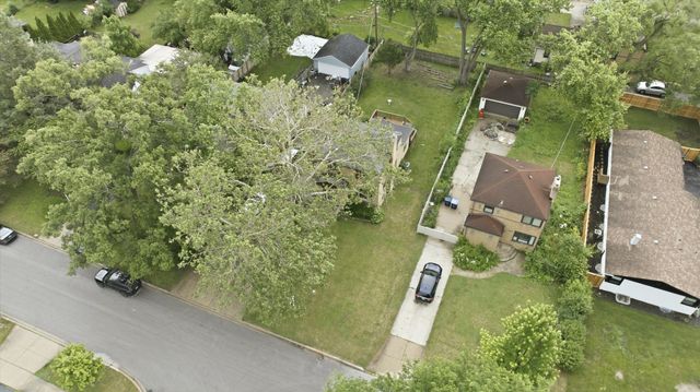 389 S Westgate Road, Des Plaines, IL 60016
