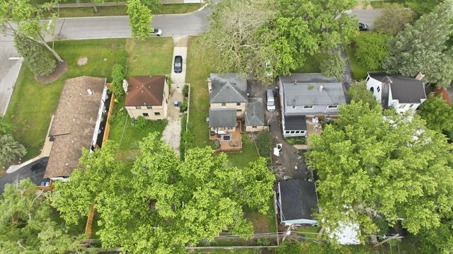 389 S Westgate Road, Des Plaines, IL 60016