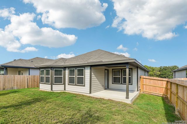 10242 King Robert, San Antonio, TX 78239