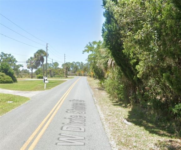 11561 W Dixie Shores Drive, Crystal River, FL 34429