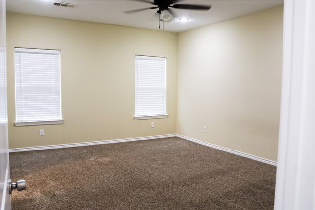 2701 Easter Avenue, Dallas, TX 75216