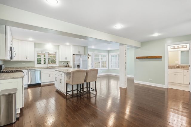 709 S Cedar Road, New Lenox, IL 60451