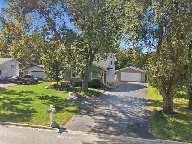 709 S Cedar Road, New Lenox, IL 60451