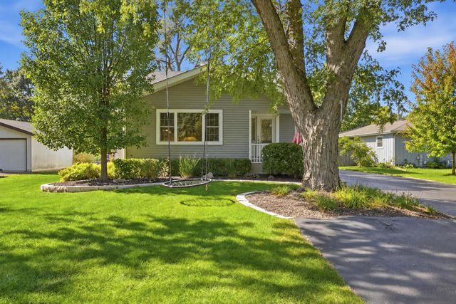 709 S Cedar Road, New Lenox, IL 60451