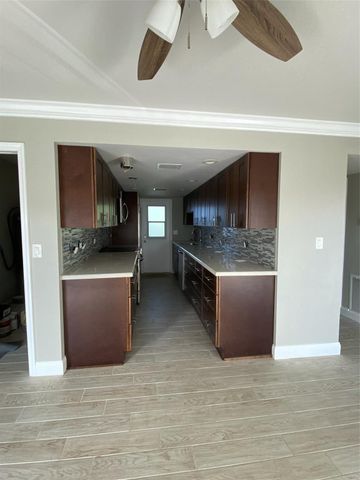 1015 SE 15th St 6D, Fort Lauderdale, FL 33316