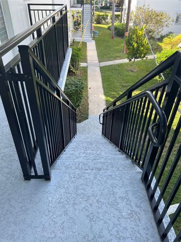 1015 SE 15th St 6D, Fort Lauderdale, FL 33316