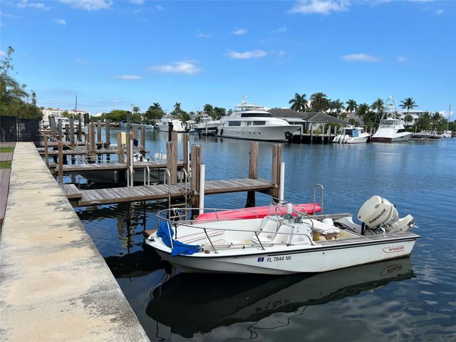 1015 SE 15th St 6D, Fort Lauderdale, FL 33316