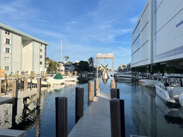 1015 SE 15th St 6D, Fort Lauderdale, FL 33316