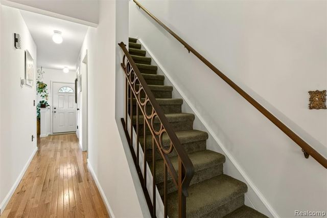 37050 W Aragona Drive 23, Clinton Township, MI 48036