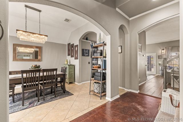 19835 E Redbud Drive, Owasso, OK 74055