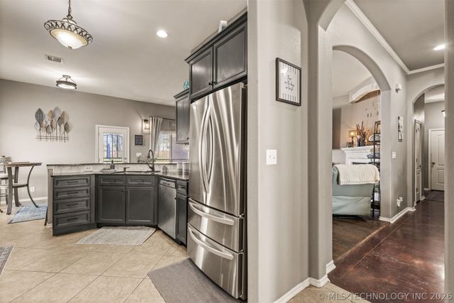 19835 E Redbud Drive, Owasso, OK 74055