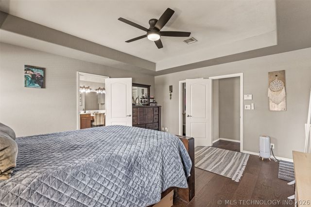 19835 E Redbud Drive, Owasso, OK 74055