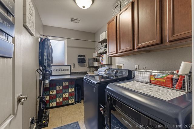 19835 E Redbud Drive, Owasso, OK 74055