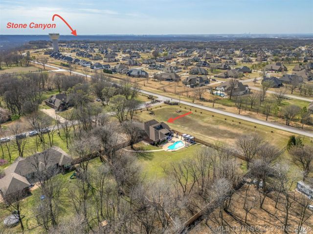 19835 E Redbud Drive, Owasso, OK 74055