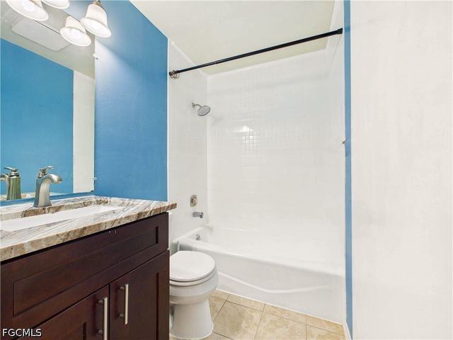 18541 Iris RD, Fort Myers, FL 33967