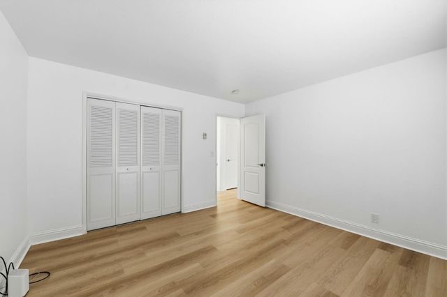 1940 Mount Vernon Court 1, Mountain View, CA 94040