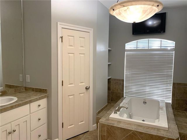 1000 Wesley Avenue, Mobile, AL 36609