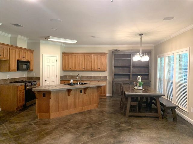 1000 Wesley Avenue, Mobile, AL 36609
