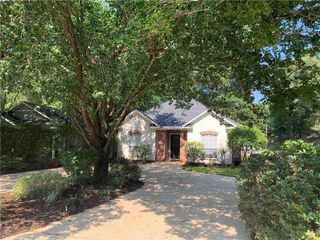 1000 Wesley Avenue, Mobile, AL 36609
